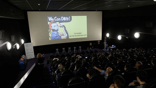 Foto 4-12-18 19 19 12